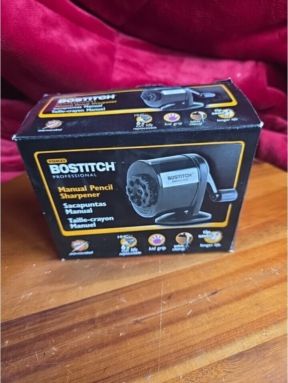 Bostitch Metal Antimicrobial Manual Pencil Sharpener (MPS1BLK)